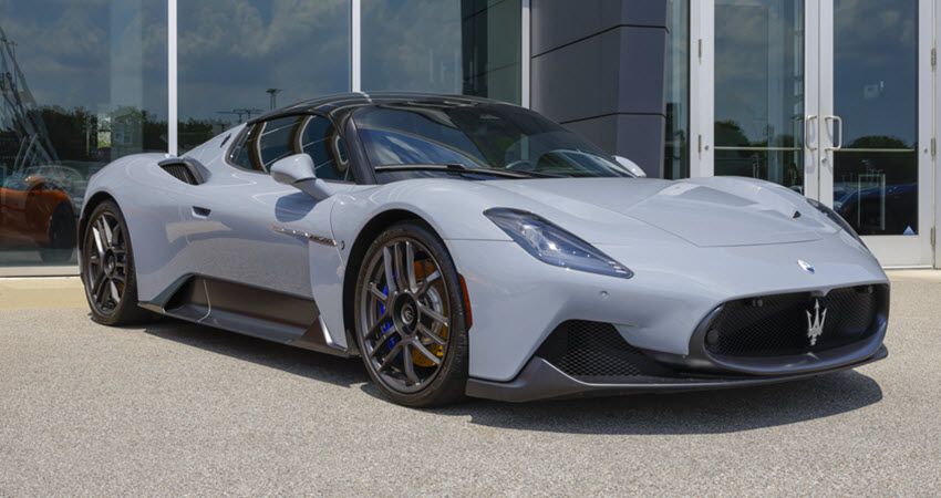 Maserati MC20 Sports Car